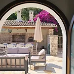 Villa The Little Olive Press, *