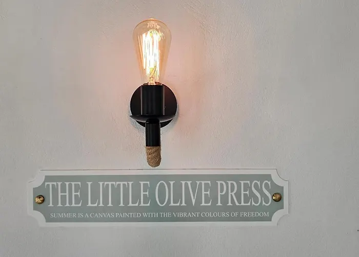 Villa The Little Olive Press,