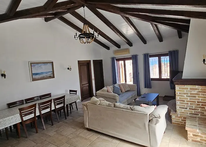 Villa The Little Olive Press, *