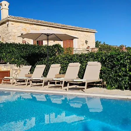 The Little Olive Press, * 卡西奥皮